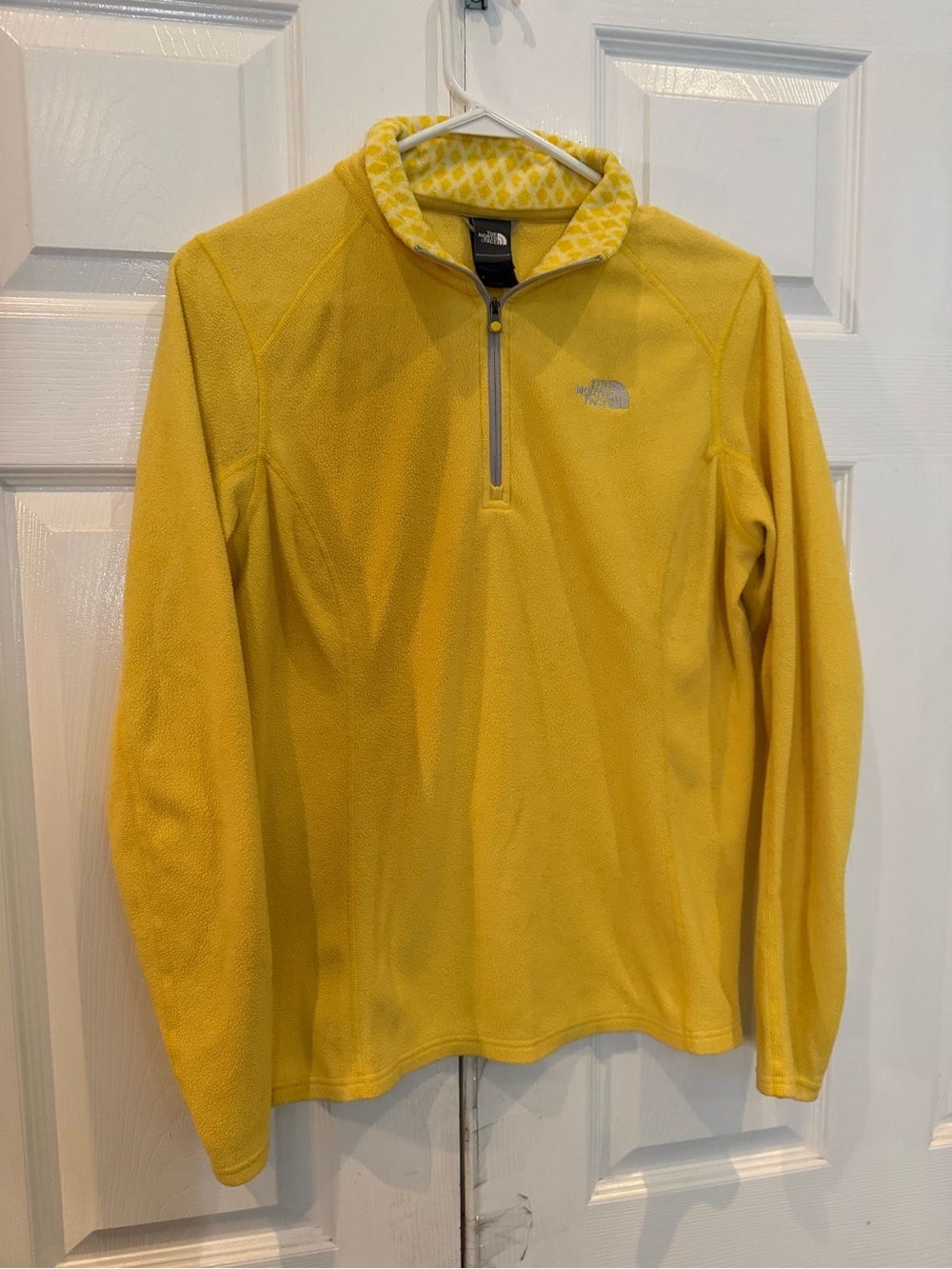 The North Face Women’s Yellow 1/4 Zip Fleece Pullover Size L